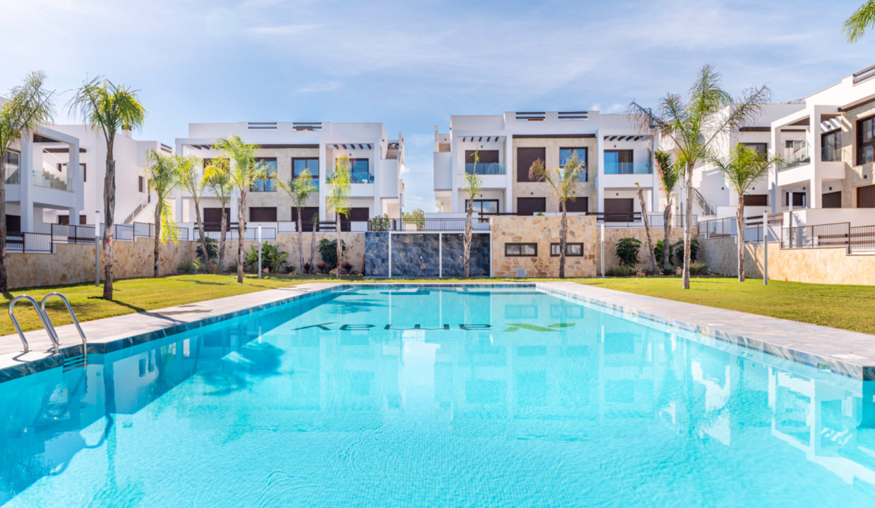 01-balcones-de-vivi-torrevieja-pool