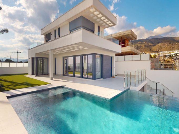 Beren Hills Villas II luxury villa with private pool in Sierra Cortina