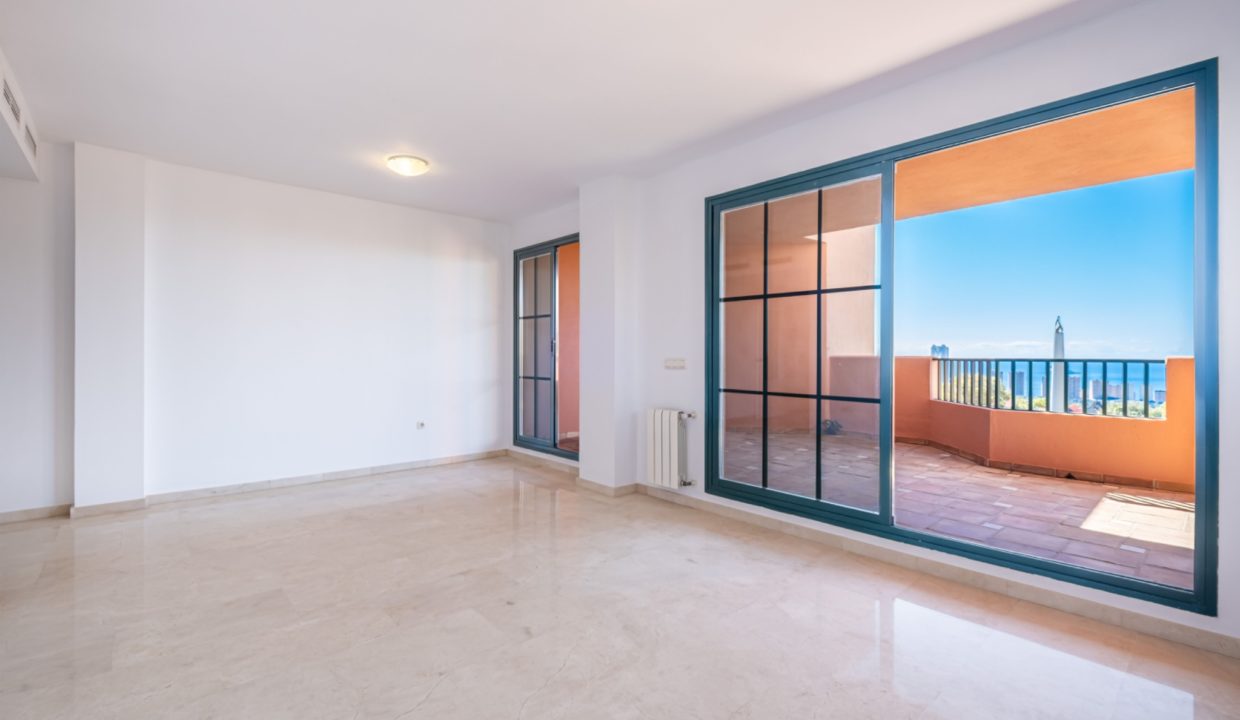 02-los-altos-sierra-cortina-living-room-sea-view