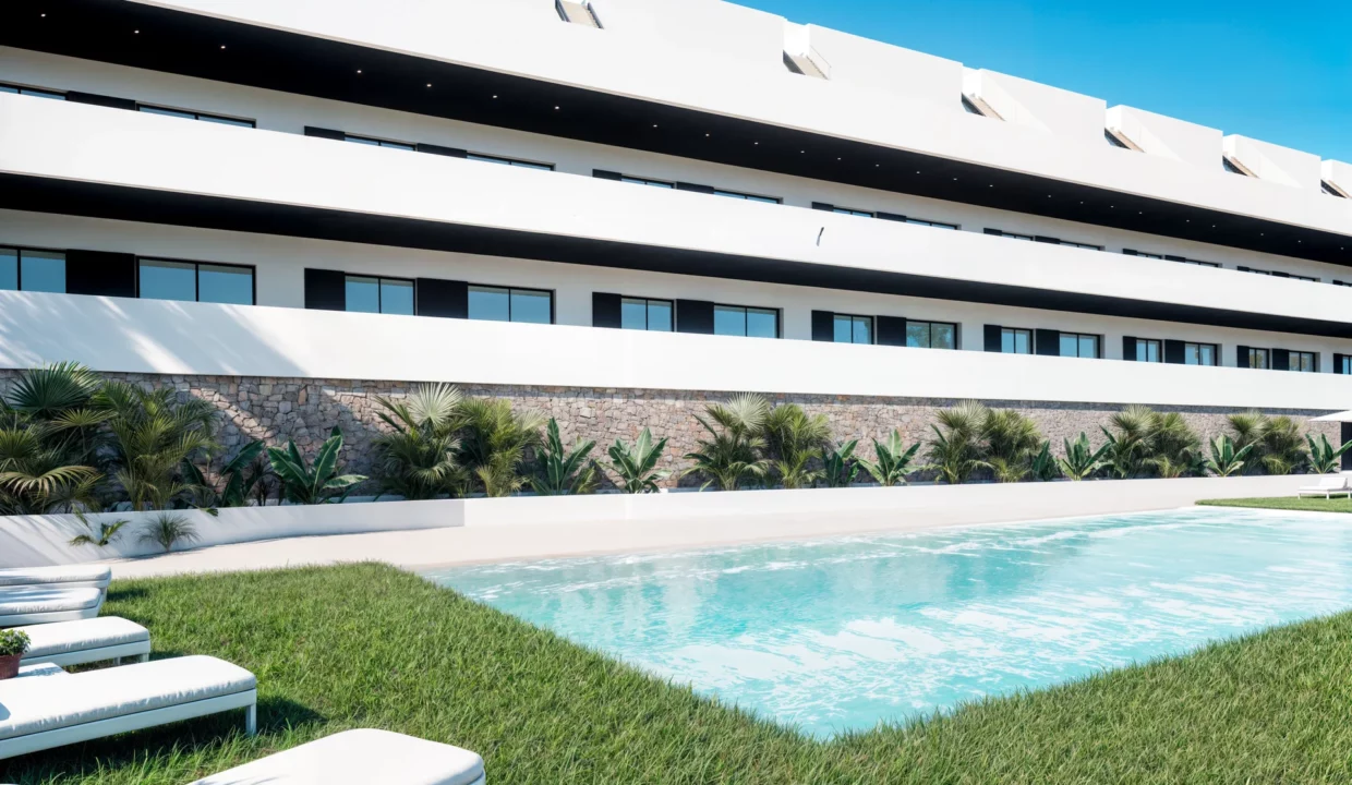 04-landscaped-pool-area-finestrat-resort