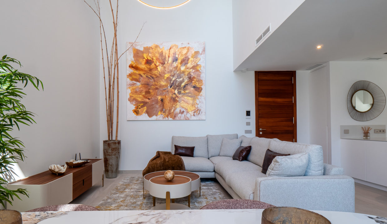 04-open-plan-living-room-kitchen-finestrat-villa