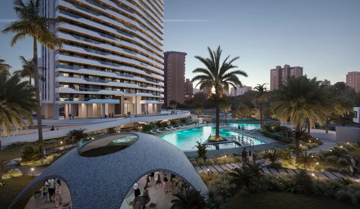 05-benidorm-beach-night-pool