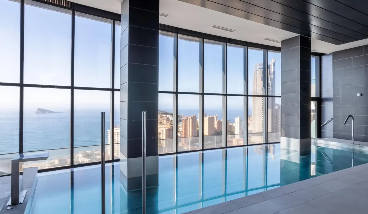 06-benidorm-beach-indoor-heated-pool