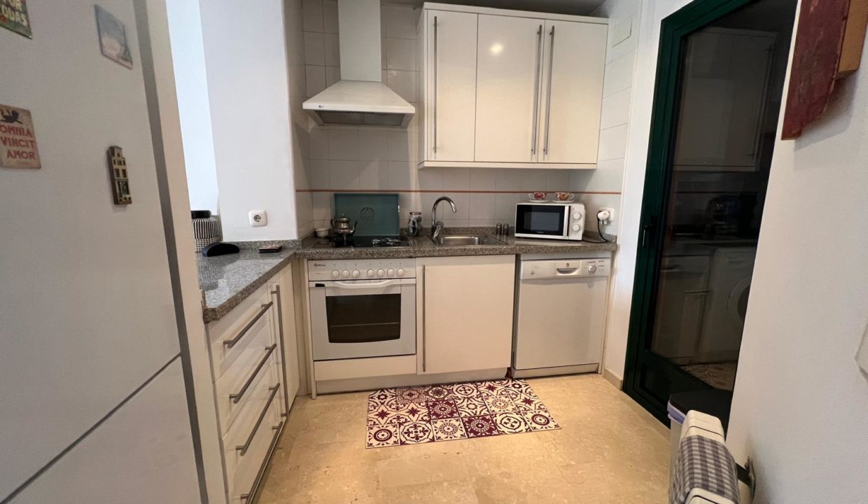 07-los-altos-finestrat-kitchen