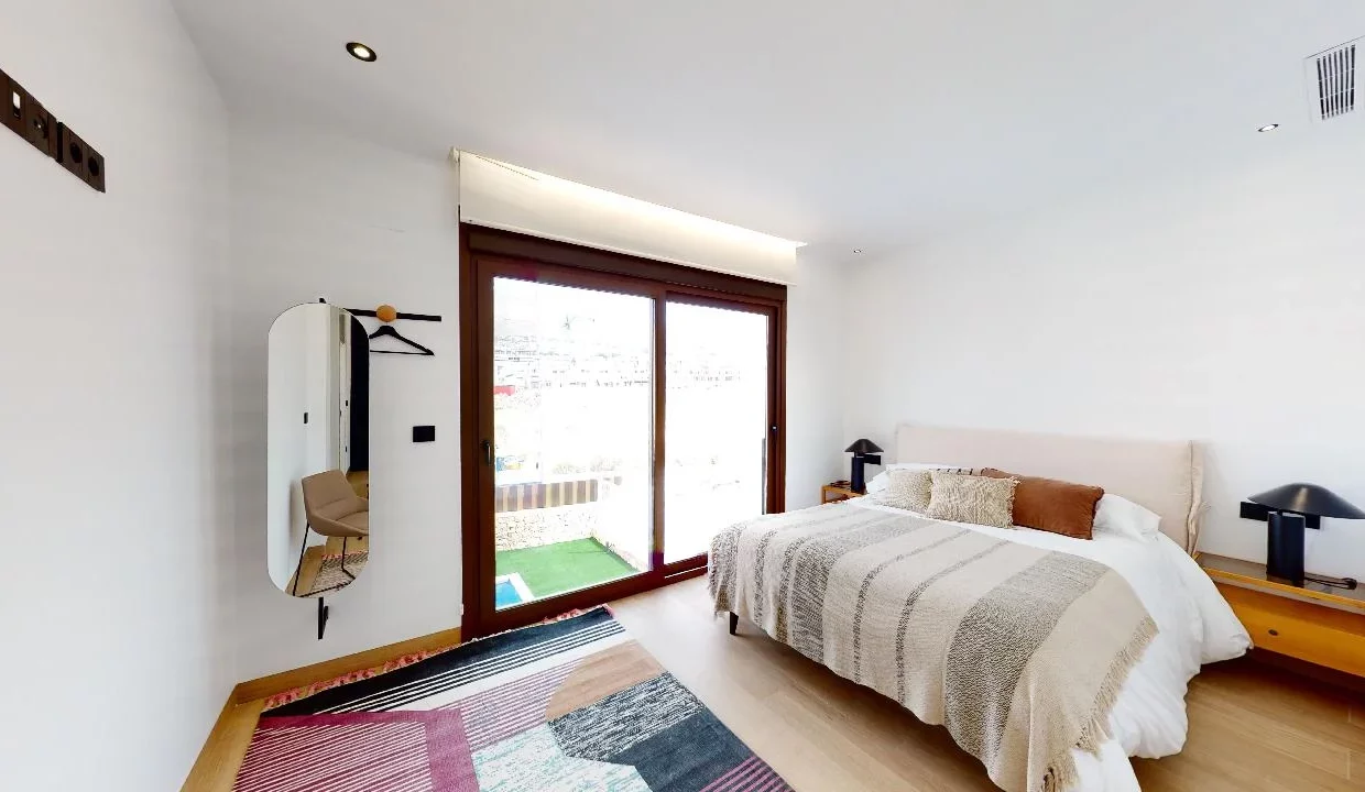 09-main-bedroom-terrace-finestrat-villa