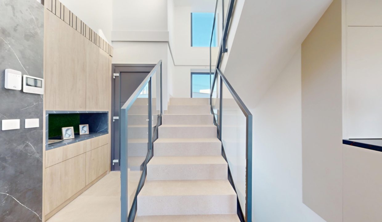 13-modern-staircase-las-bellas-villa