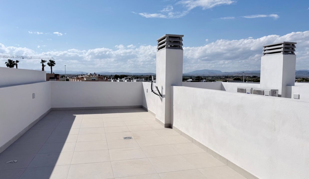 15-gran-alacant-solarium-vistas-montana