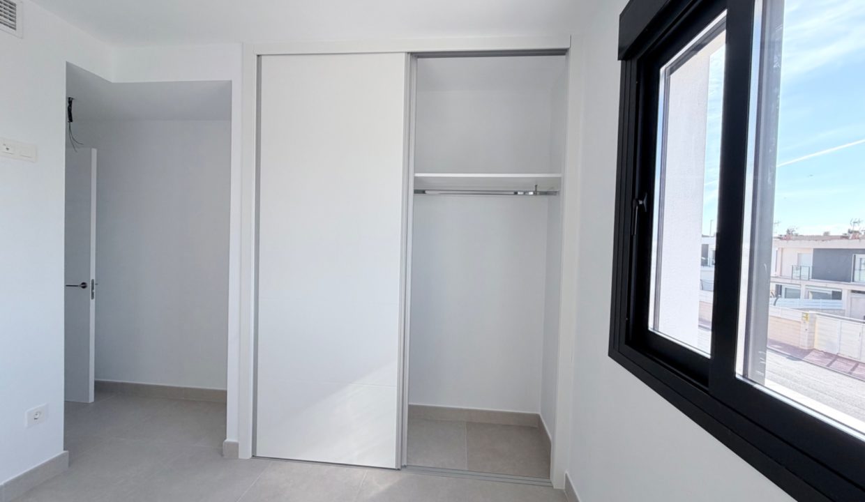 16-gran-alacant-dormitorio-armario-empotrado