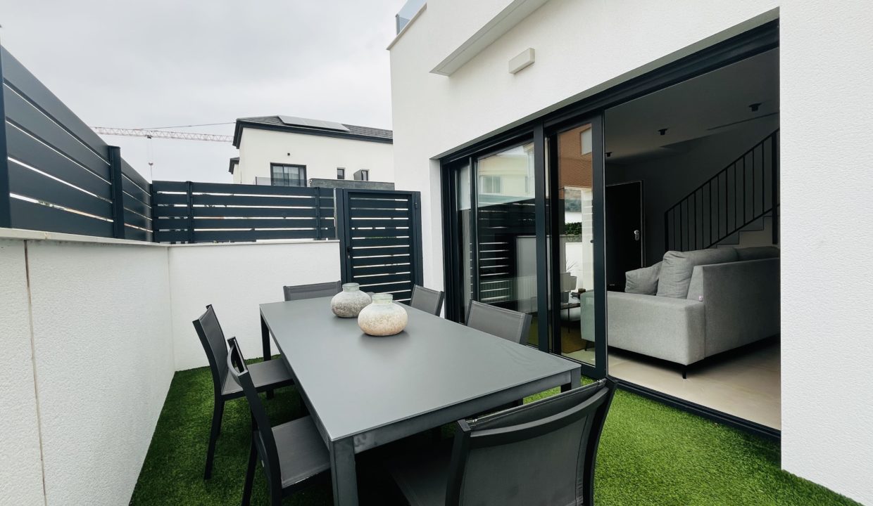 Private Garden and Terrace