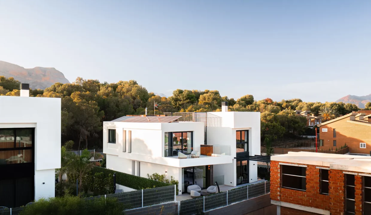 03-noa-garden-villa-la-nucia-exterior